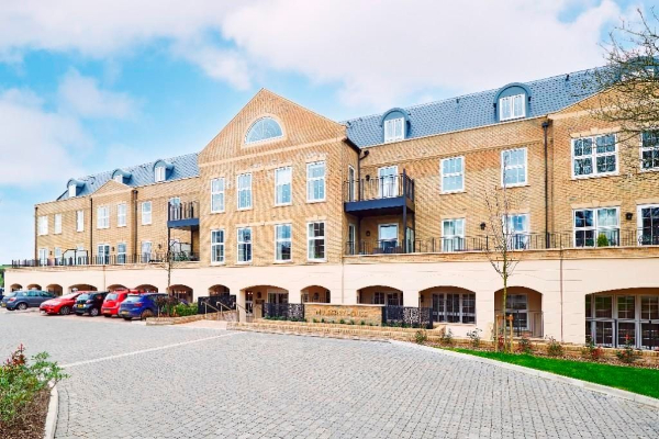 Sherborne Mulberry House parking and main entrance
